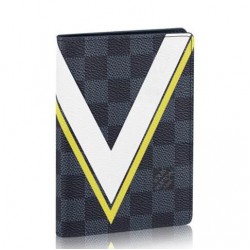 Replica Louis Vuitton Print Passport Cover M64441 09 in vendita con un  prezzo economico nel negozio di borse false
