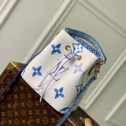 Secchiello louis vuitton néonoé store