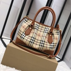 Burberry Outlet Online Shop Scontate Borse Burberry Per Uomo E Donna