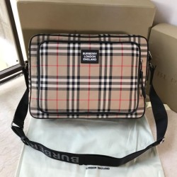 Burberry Outlet Online Shop Scontate Borse Burberry Per Uomo E Donna