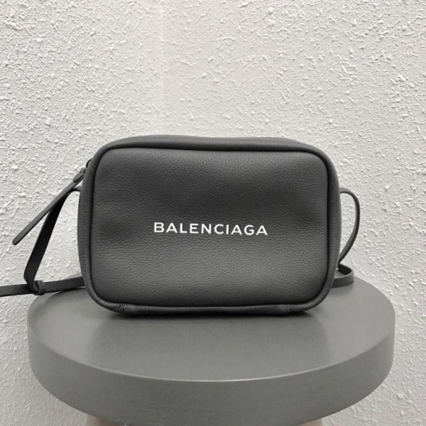 Borsa balenciaga sales nera piccola